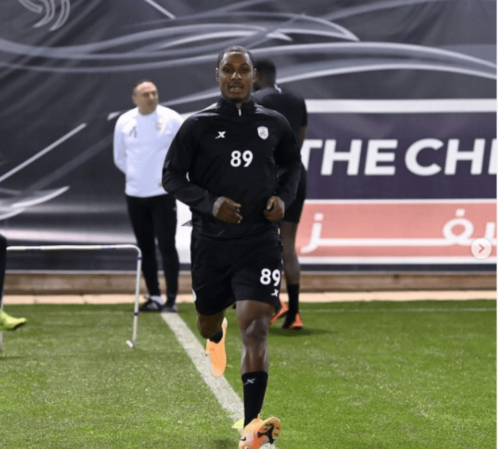 ng-重磅！集结日上海申花调整名单以备德甲集结日法兰克福手感冰凉，Doinb爆冷击败SKT的简单介绍